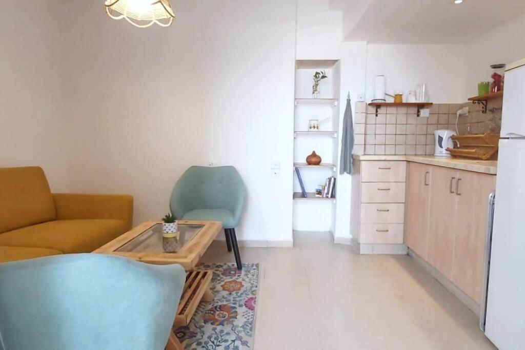 צימר בירושלים- יחידת ארוח מול יער ירושלים Apartment Luaran gambar